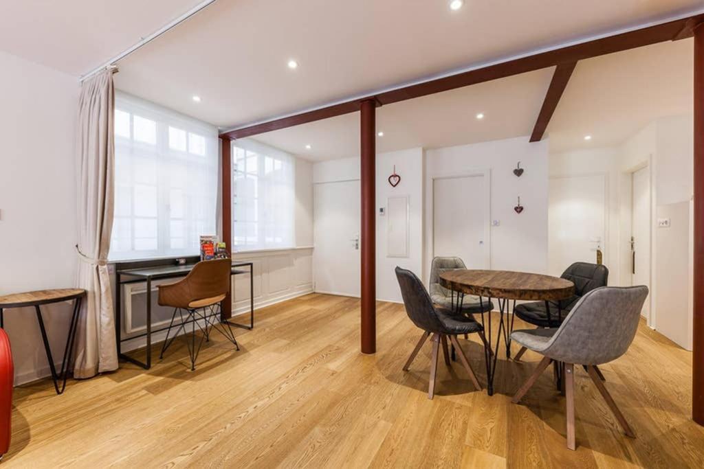 Appartement Arcade En Hyper Centre Avec Parking Strasbourg Eksteriør bilde